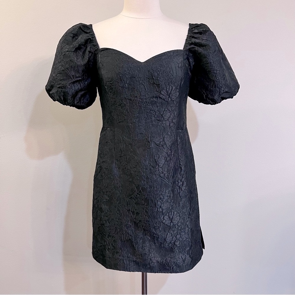 NEW Lilly Pulitzer Morena Short Sleeve Romper Size10 Onyx Leaf An Impression